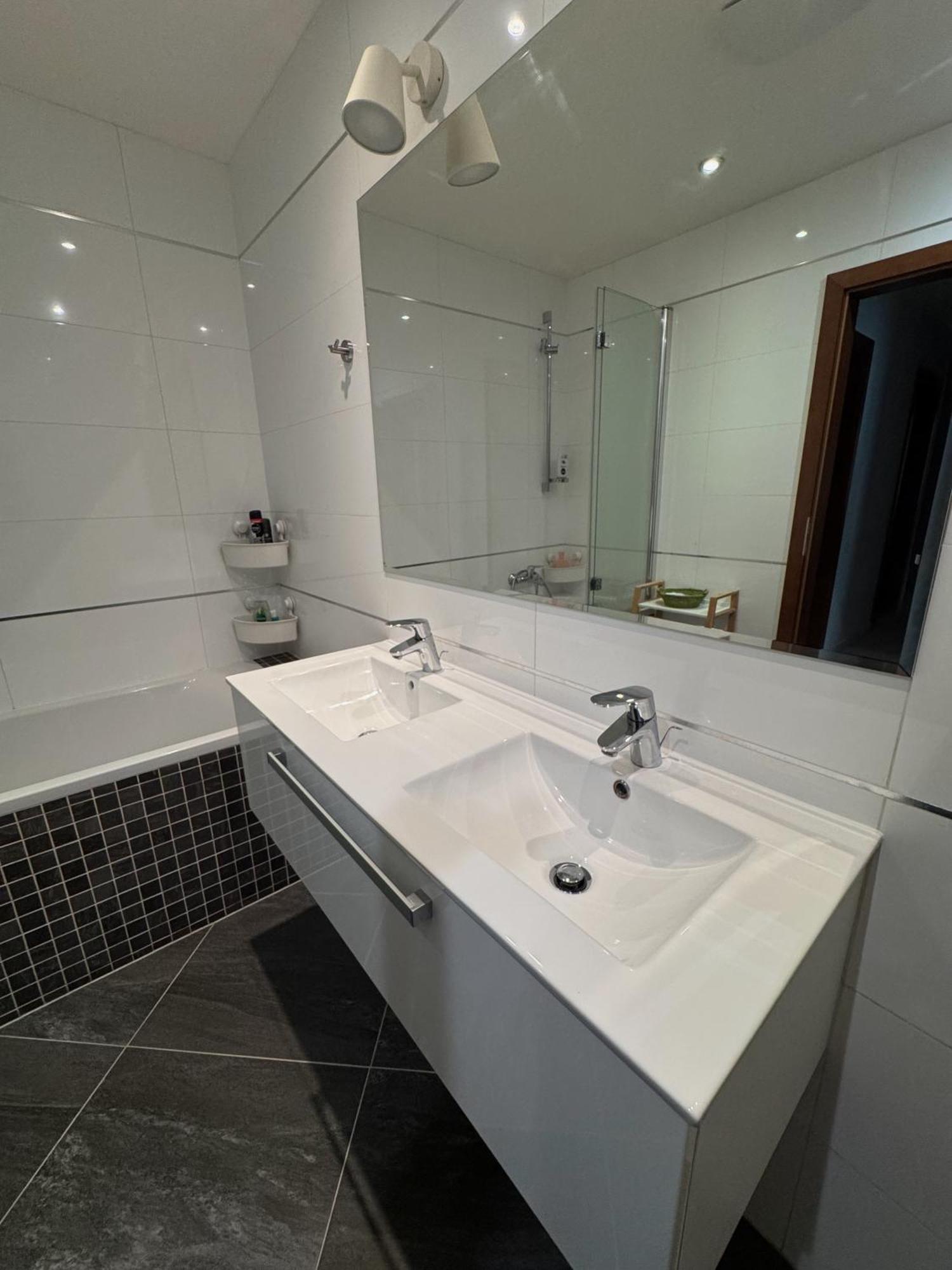 Apartman Palma - 15 Min Od Centra Prahy Прага Екстериор снимка